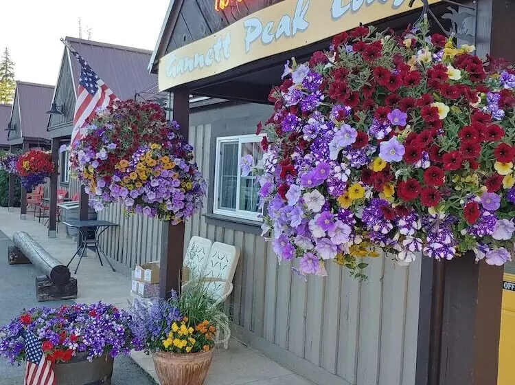 Motelli Gannett Peak Lodge