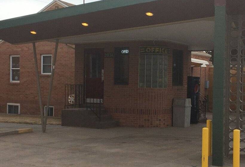 فندق على الطريق The King S Inn