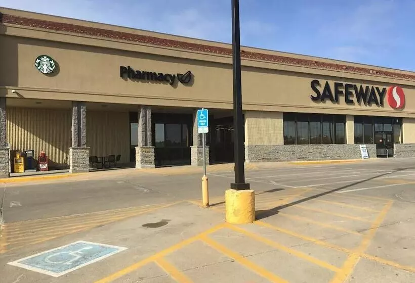 Motelli The King S Inn