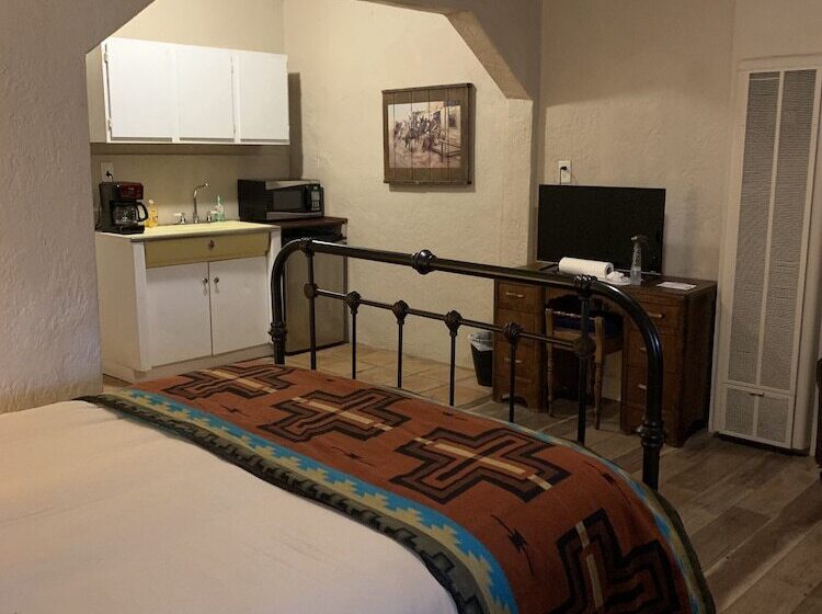 فندق على الطريق Tombstone San Jose House