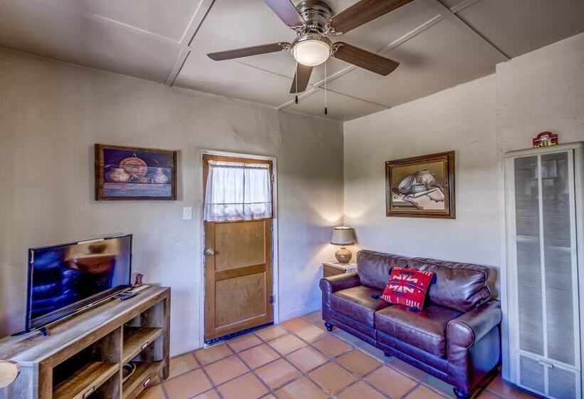 فندق على الطريق Tombstone San Jose House