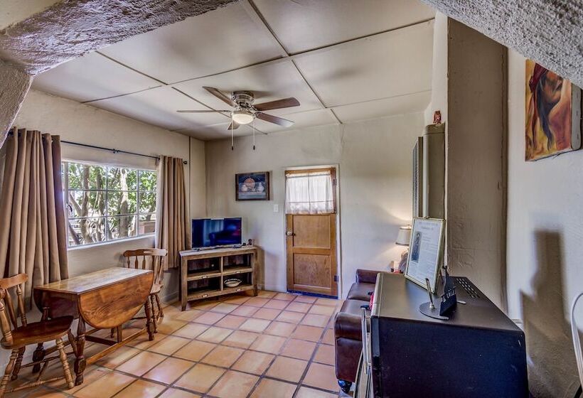 فندق على الطريق Tombstone San Jose House