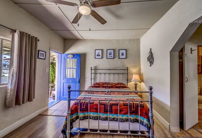 فندق على الطريق Tombstone San Jose House