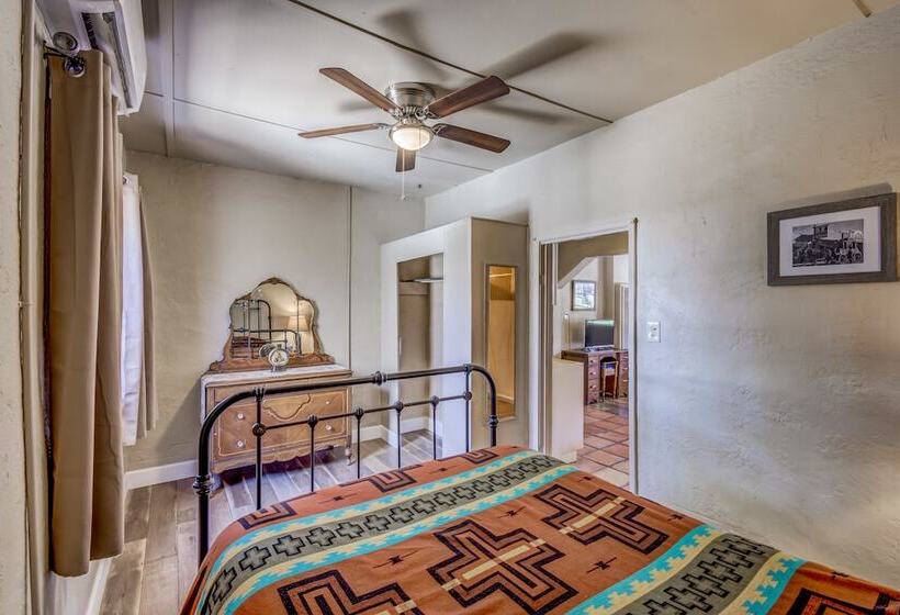 فندق على الطريق Tombstone San Jose House