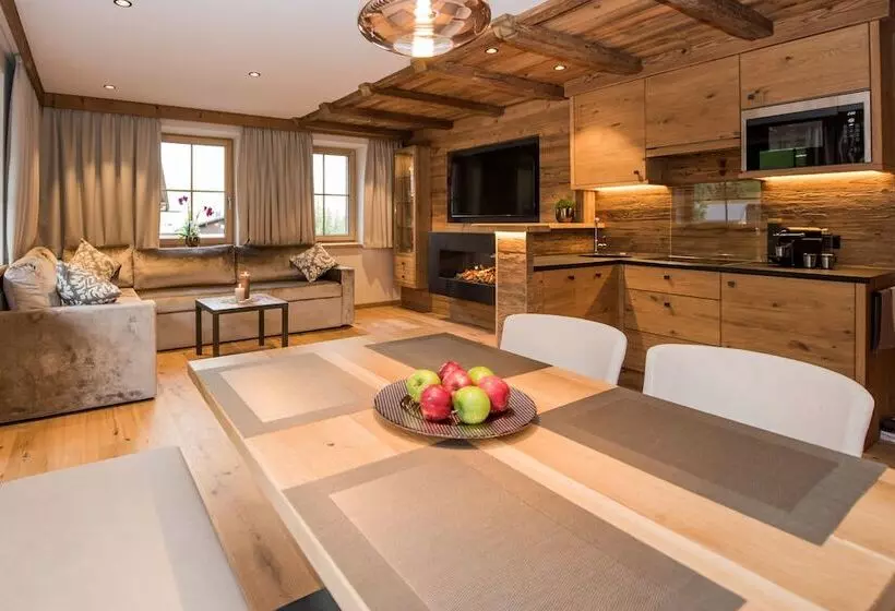 Majatalo Pepis Suites Lechtal Apartments