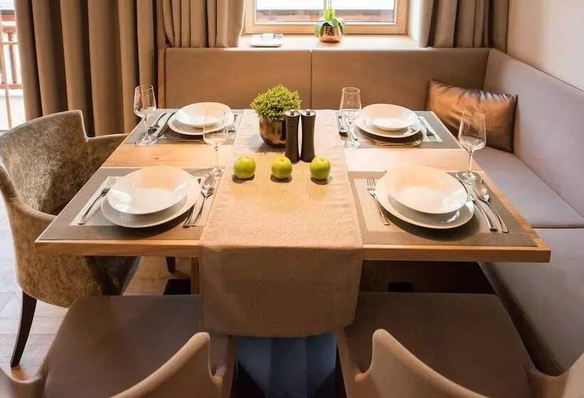 Majatalo Pepis Suites Lechtal Apartments