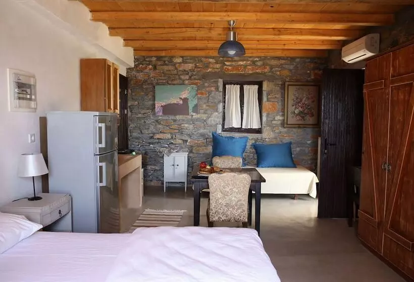 Pyrgos Ikaria Traditional Village