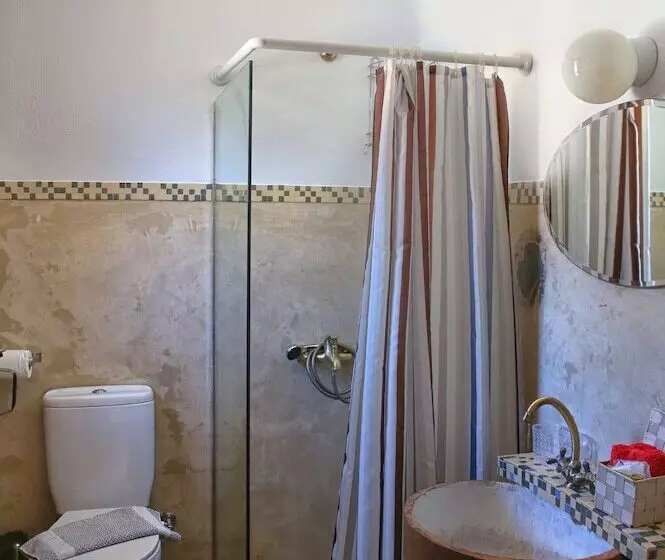 Pyrgos Ikaria Traditional Village