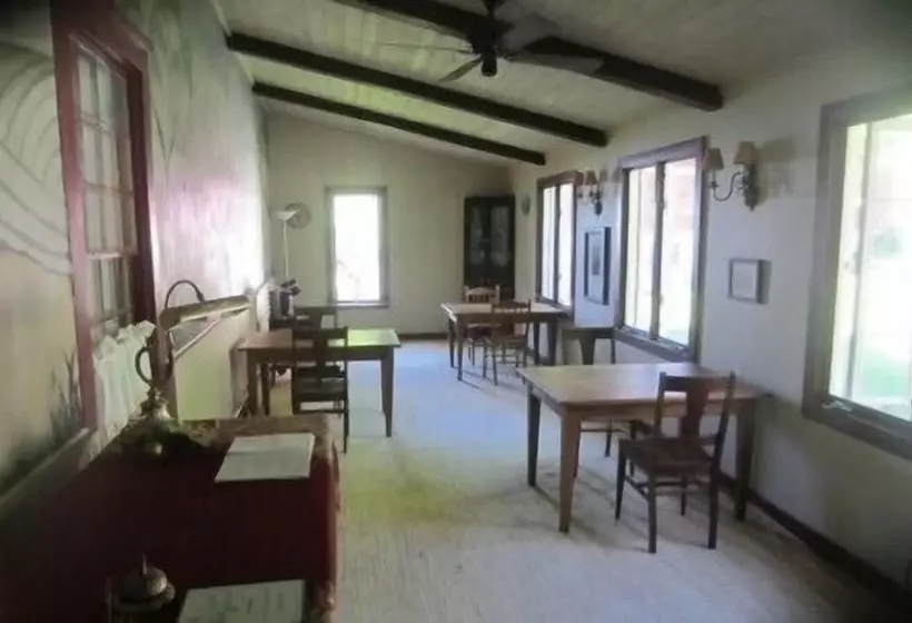 Aamiaismajoitus (B&B) Inn At Neshobe River