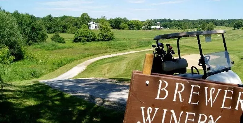 Aamiaismajoitus (B&B) Inn At Neshobe River