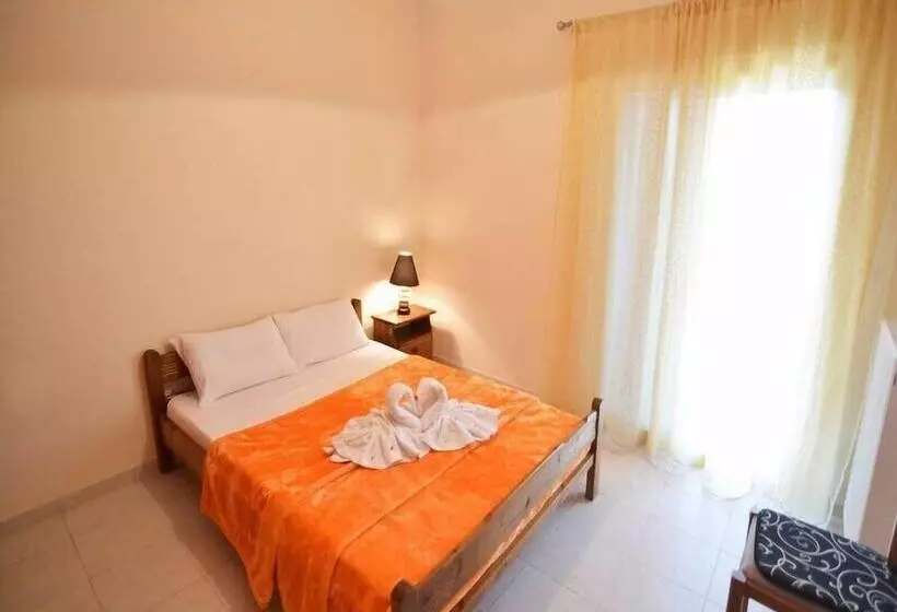 Dimitra Apartments