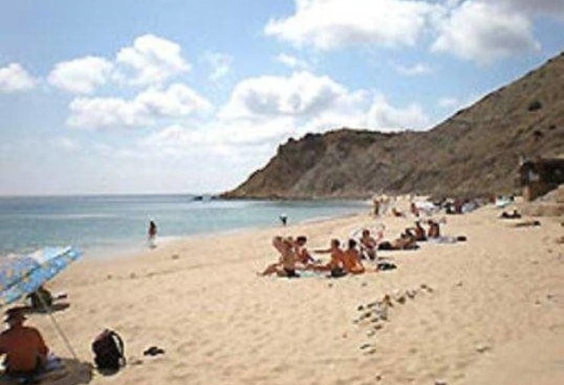 Domus Iberica Burgau Apts & Villas