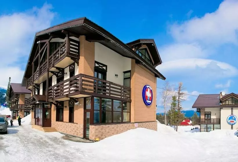 هتل Alpen Club