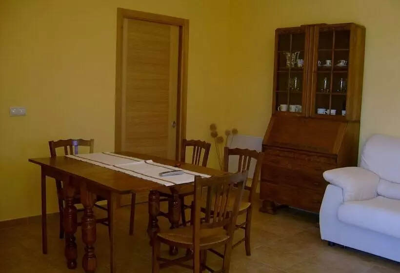 Hotelli Apartamentos Casa Fandin