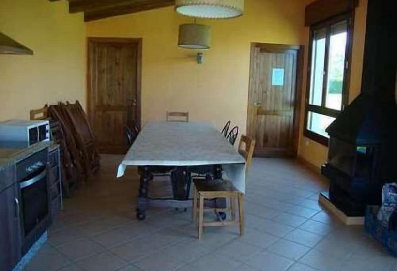 هتل Apartamentos Casa Fandin