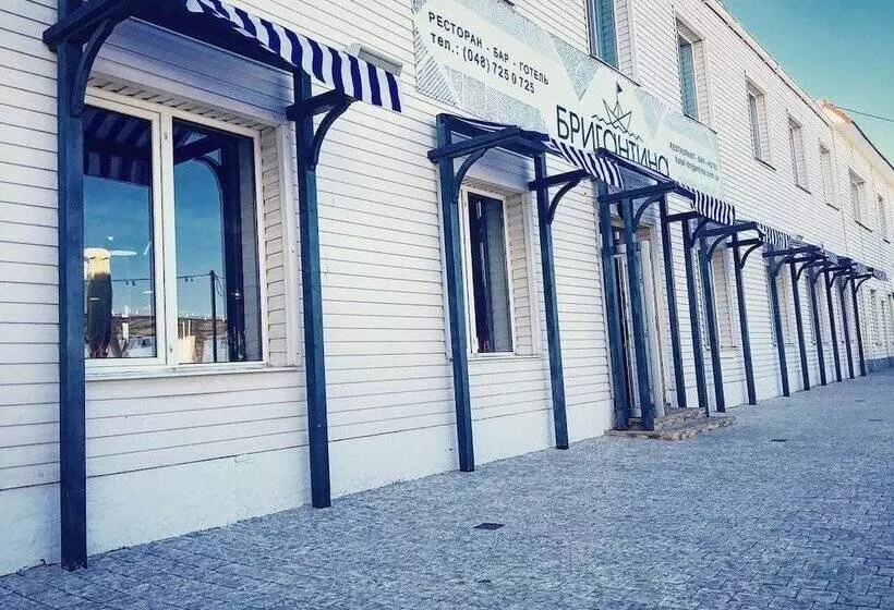 Hotel Brigantina