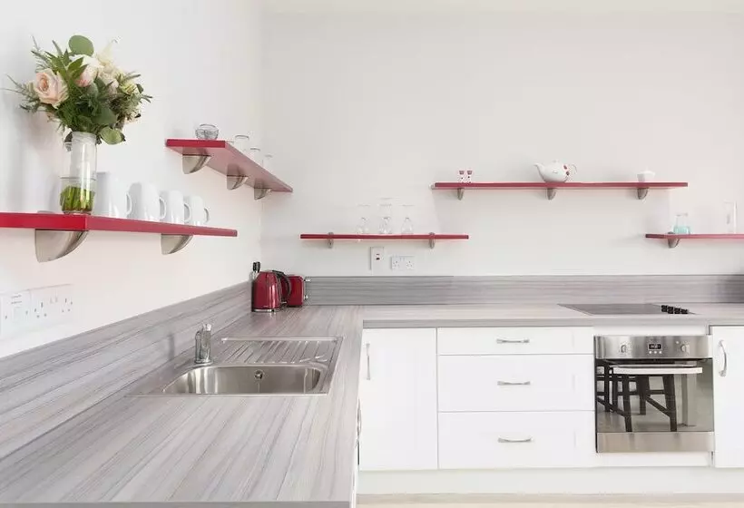 Hotelli Garryvoe Beach Homes