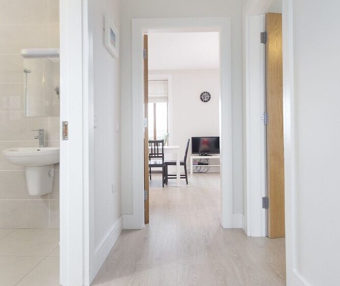 호텔 Garryvoe Beach Homes