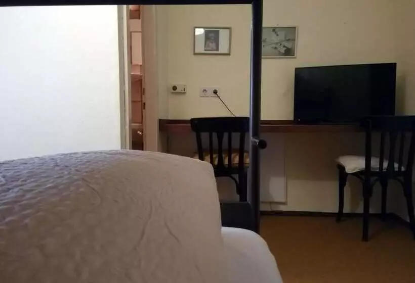 ホテル Grillhof Reisach Nassfeld Region