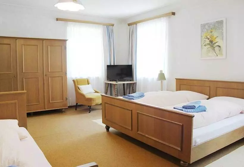 ホテル Grillhof Reisach Nassfeld Region