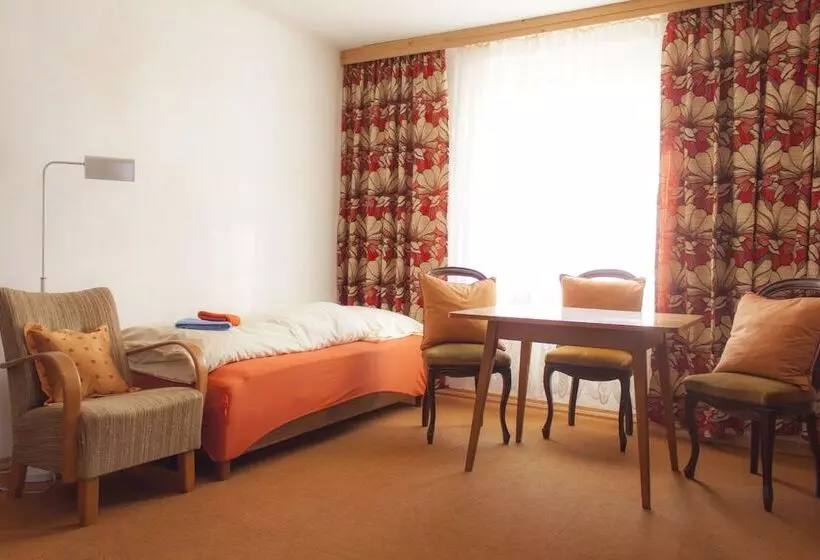 ホテル Grillhof Reisach Nassfeld Region