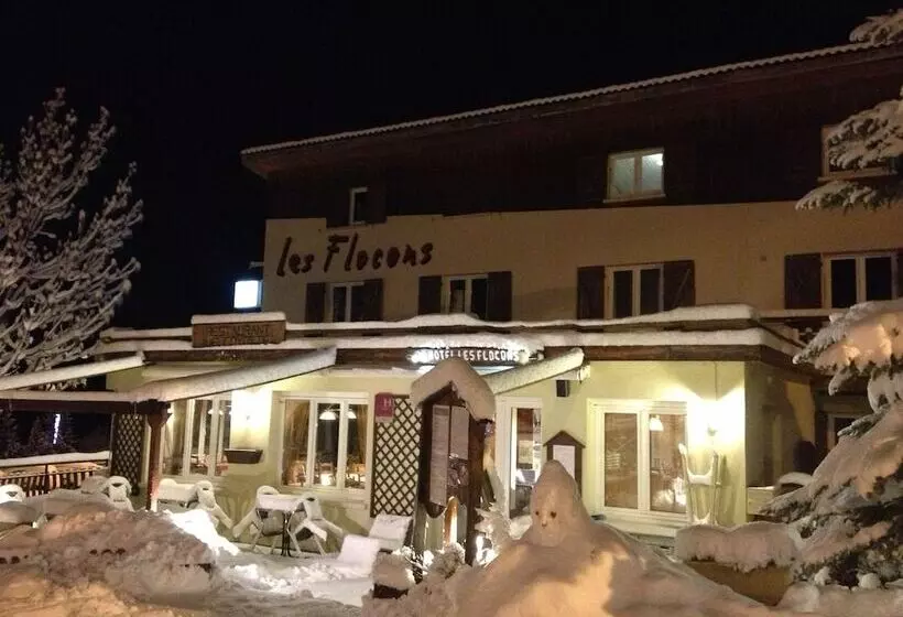 ホテル Hôtel Les Flocons