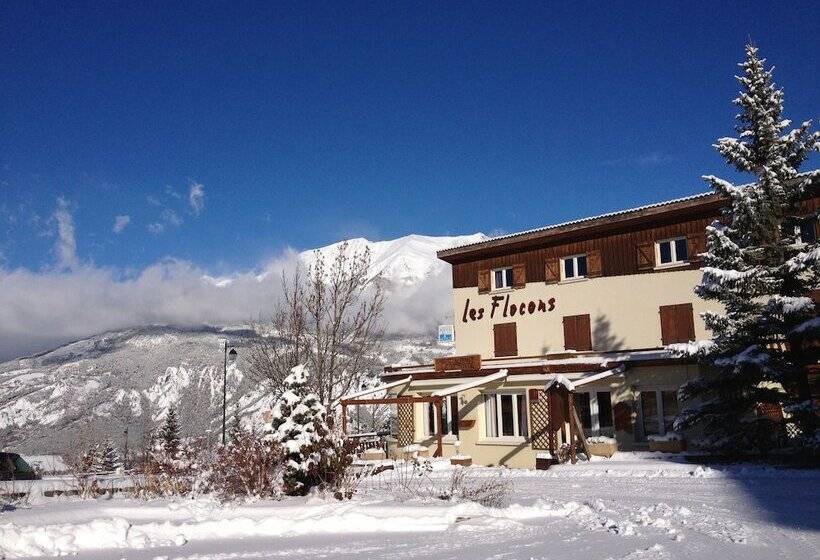 هتل Hôtel Les Flocons