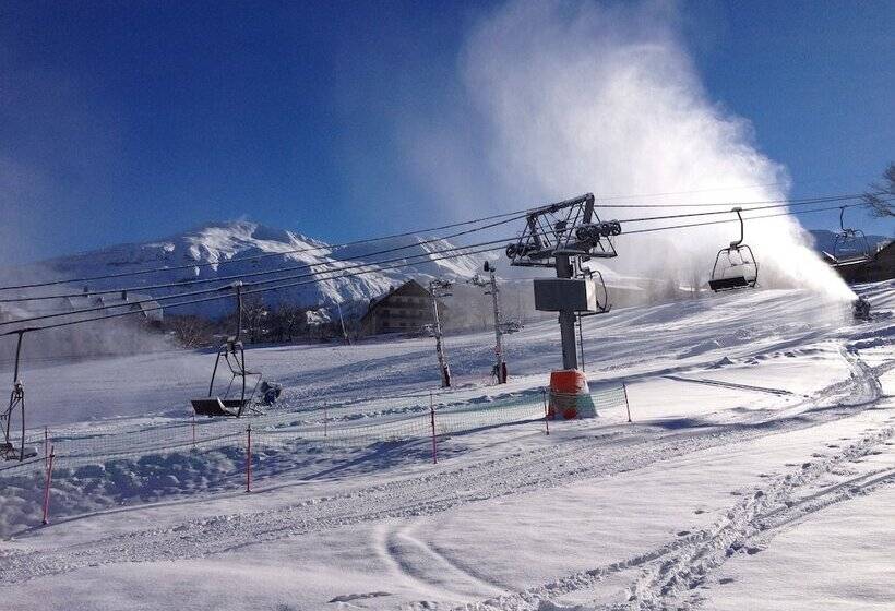 هتل Hôtel Les Flocons