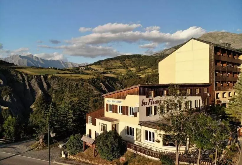 ホテル Hôtel Les Flocons