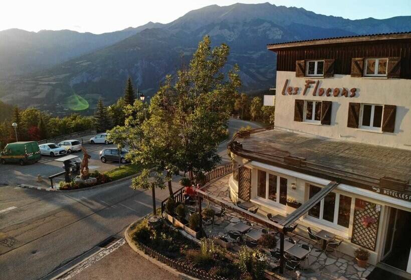 هتل Hôtel Les Flocons