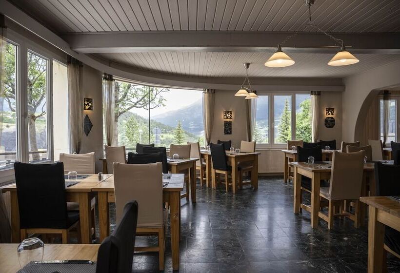 هتل Hôtel Les Flocons