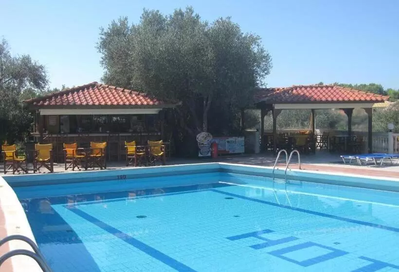 هتل Lorenzo House Apartments