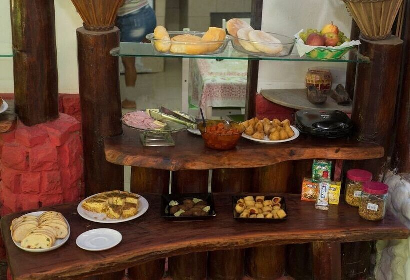 ホテル Pousada Passarte