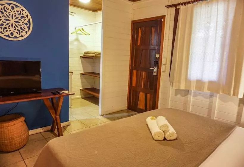 هتل Pousada Treze Luas