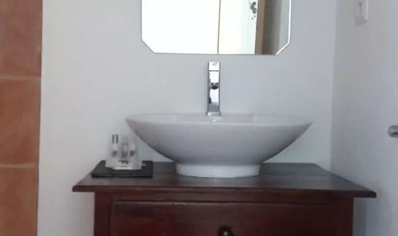 田舎風ホテル Herdade Da Maxuqueira