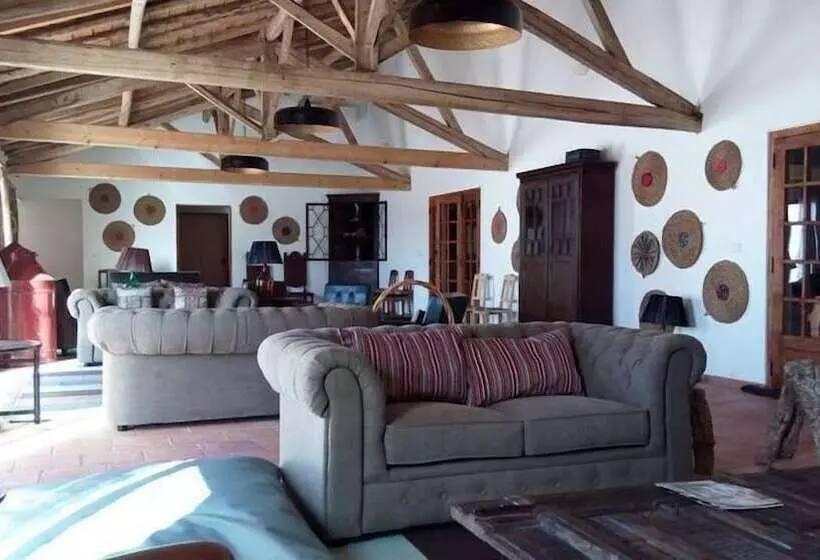 田舎風ホテル Herdade Da Maxuqueira