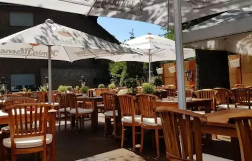 Hotelli Waldschlößchen