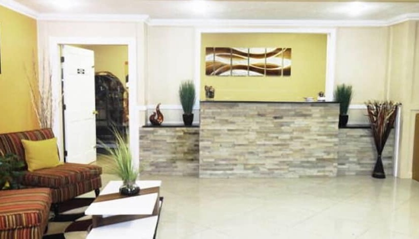 בית מלון כפרי Winnie Inn & Suites