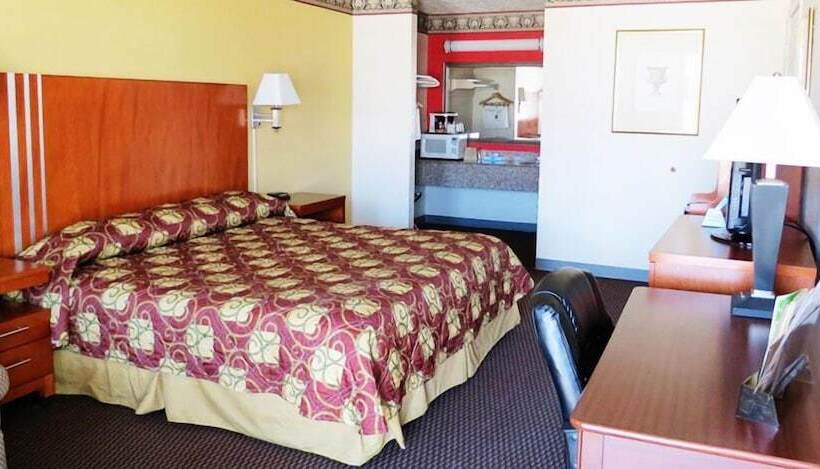 בית מלון כפרי Winnie Inn & Suites