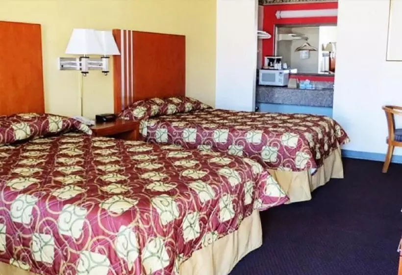 Hotelli Winnie Inn & Suites