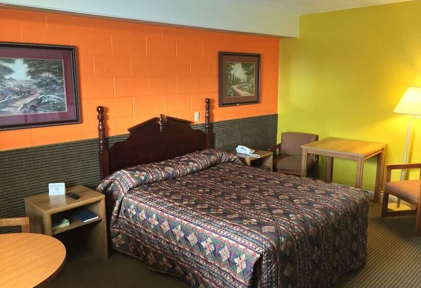 מוטל Adair Budget Inn