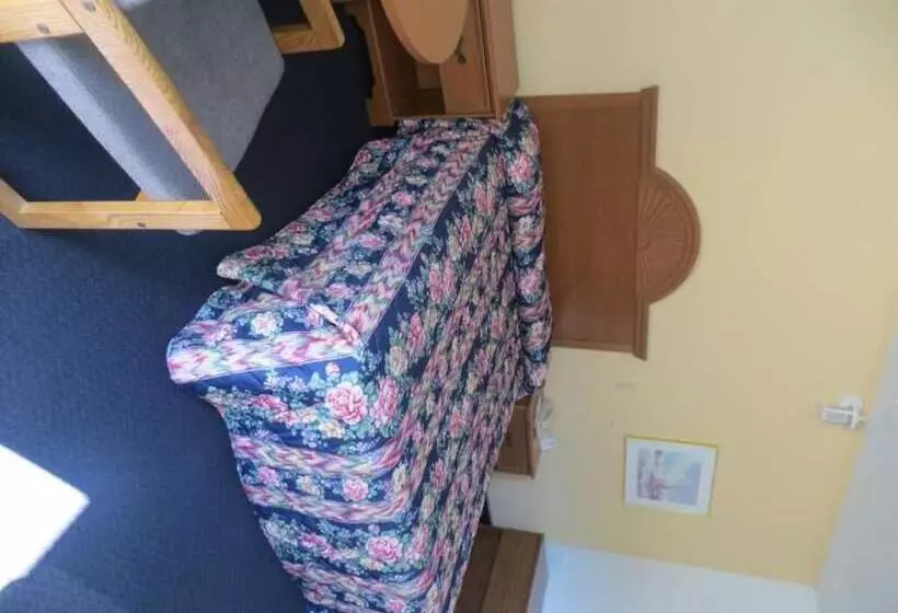 Motelli Adair Budget Inn