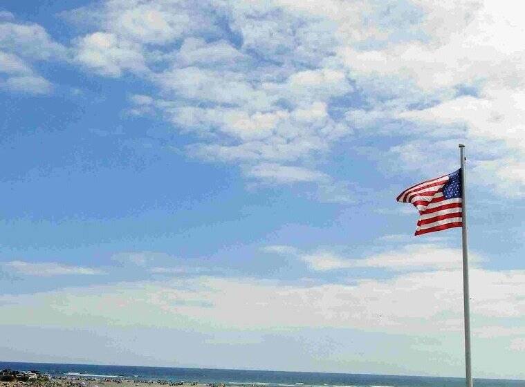 فندق على الطريق The Inn At Sea Chambers