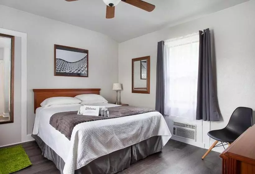 モーテル Travel Inn Of Titusville