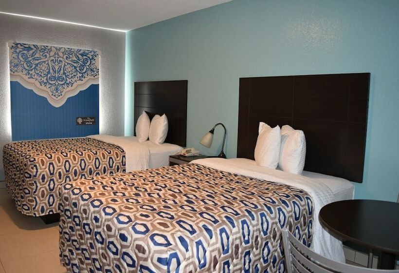 فندق على الطريق Woodfield Inn & Suites