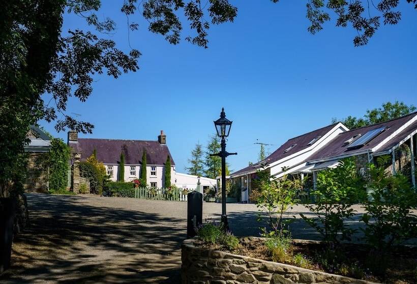 Penbontbren Luxury B&b