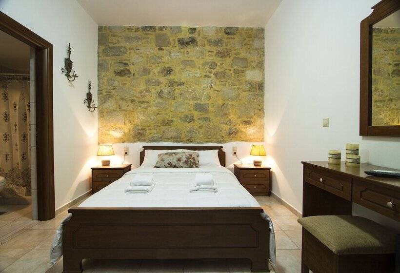 膳宿费 Agarathos Traditional Rooms