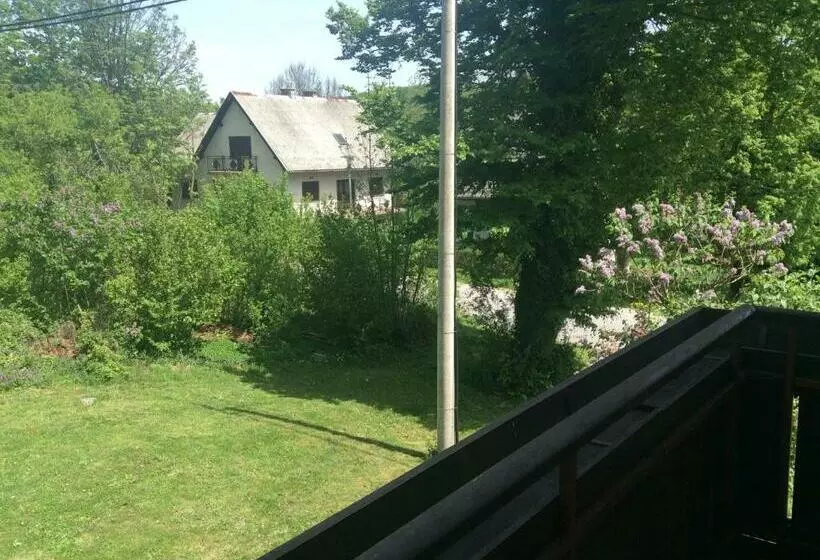 Majatalo Guesthouse Villa Plitvička