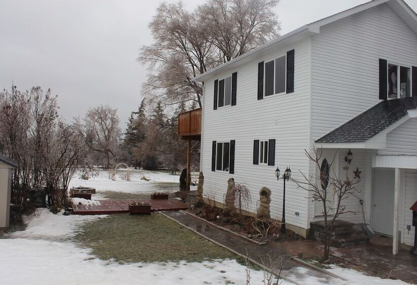 مبيت وإفطار The Findlay House