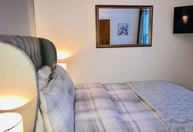 Aamiaismajoitus (B&B) The Findlay House